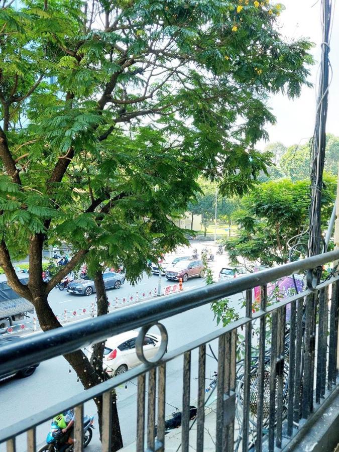Apartment Ductaigallery's Apt& Cheap In Saigon *